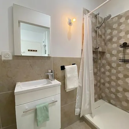 Apartment Mon Petit A La Gruissan